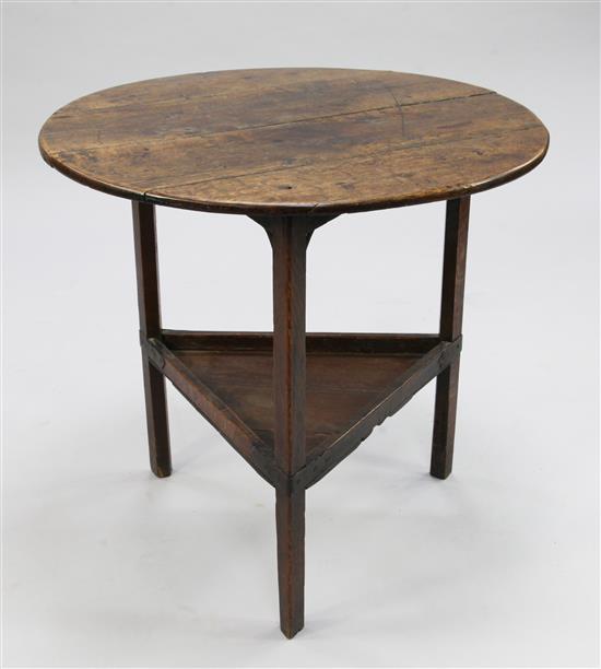 A George III oak cricket table, W.2ft 3.5in.